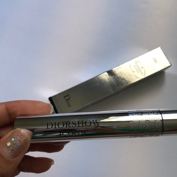 Dior Other - NEW! Dior Iconic Mascara (COLOR: NOIR BLACK 090)